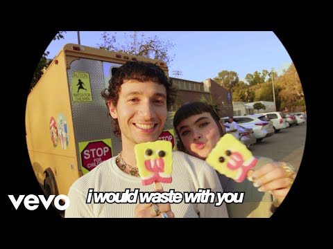 Jeremy Zucker - I'm So Happy (Official Lyric Video) ft. BENEE