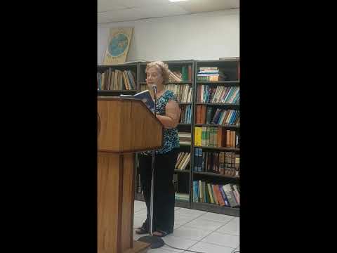 Aguada, P.R. Krimilda R. Maldonado-González declamando su acróstico a San Francisco de Asís. #aguada