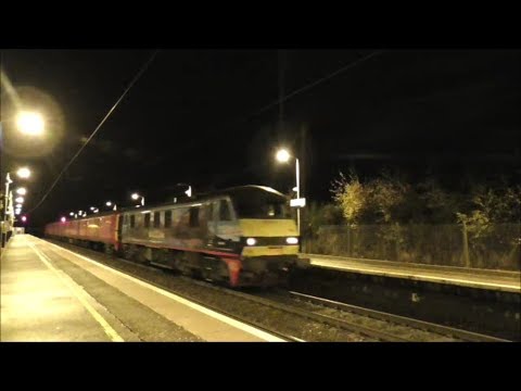 Malcolm Rail Mail | 90024 hauls 3x 325's at Shieldmuir & more: 23/11/17