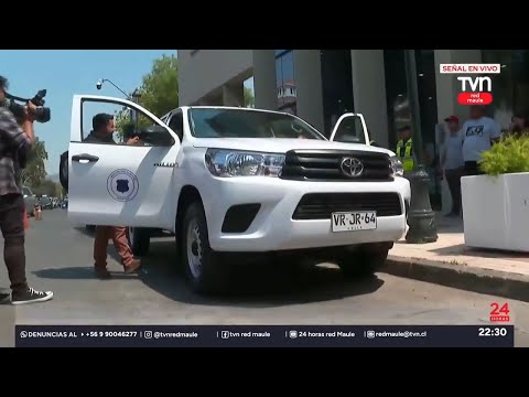 Gobierno Regional entregó nuevas camionetas a la Municipalidad de Retiro | 24 Horas TVN - Red Maule