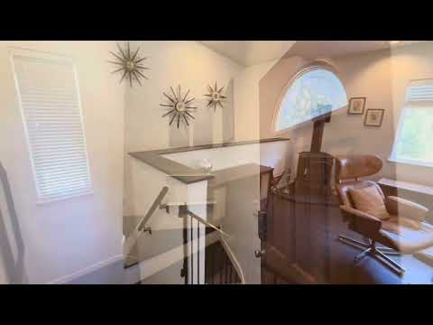 Beautifully Remodeled 2 Bed/1.5 Bath on .44 Acres - Sunriver, OR property video