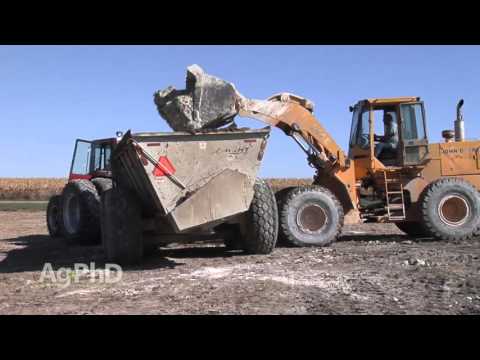 Iron Talk #923 - Lime Spreading (Air Date 12/13/15)