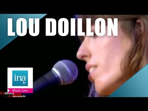 Lou Doillon "I see you" (live officiel) | Archive INA