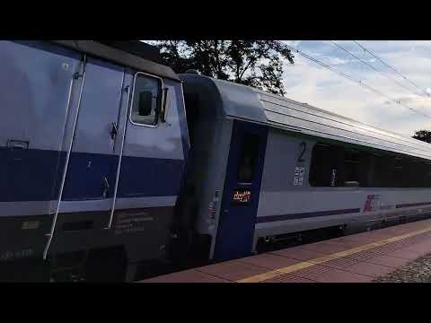 EP09 z IC "Malczewski" w Rudzie Śląskiej