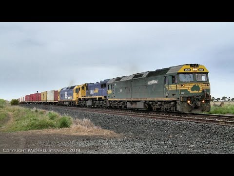 Pacific National 7901V "Mildura Fruity" Containers - PoathTV Australian Trains & Railways