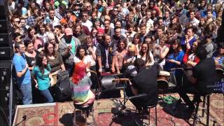 Daydreaming (Live Acoustic) - Paramore HD at Grimey&#39;s