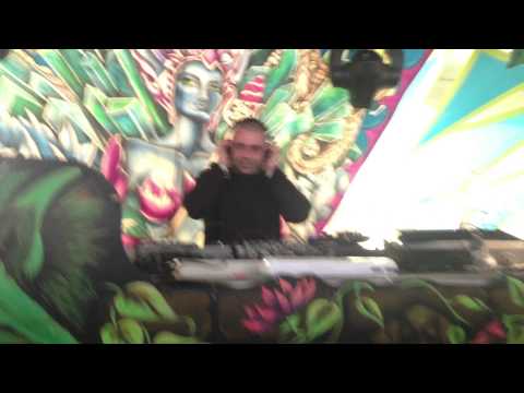 Dazzle Beat @ Kin 2013