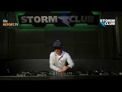Storm Club Online w/ Schooler  & Thiew