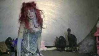 Twilight Vision 019: Emilie Autumn