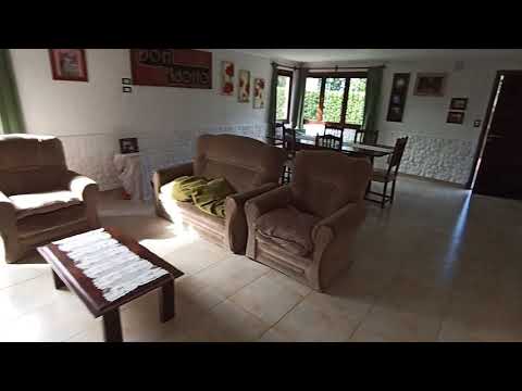 Casa 4 ambientes con garaje-quincho en “El Sosiego”