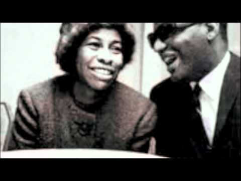 Ray Charles & Betty Carter - Takes Two to Tango