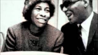 Ray Charles & Betty Carter - Takes Two to Tango