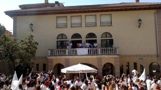 preview picture of video 'cohete fiestas oteiza 2011'