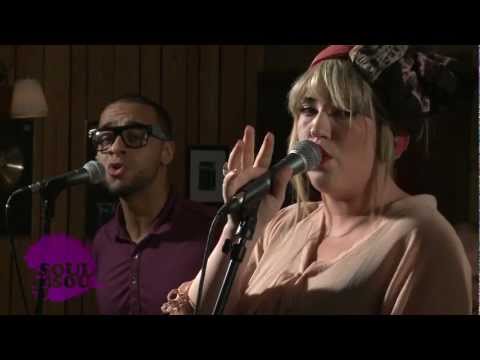 Amy Wilson, Kelly Parker & Esco Williams perform American Boy at Soul 4 Soul