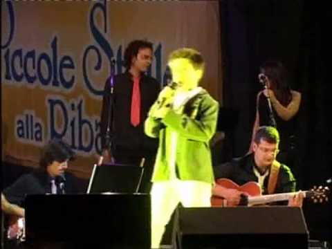 LUIGI FRONTE CON ..PATATINA...LIVE CALTAGIRONE TOUR 2009 PICCOLE STELLE ALLA RIBALTA