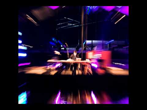 Blunt (Moonbeam Remix) - Spieltape