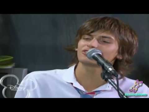 Consentidos - Ivo (Andrés Gil) canta "Quiero abrir tu corazón"