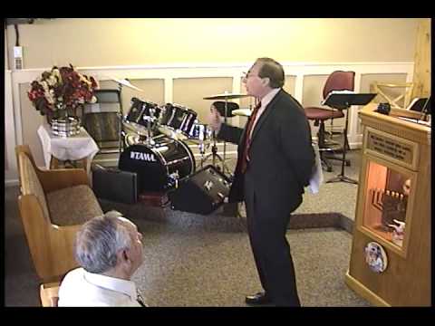 14-1102pm - Living In Glory Land - Ernie Villanueva