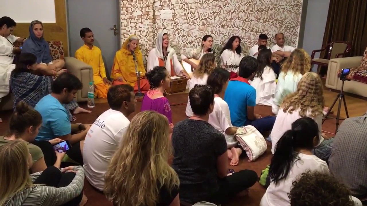 Promotional video thumbnail 2 for Akasavani Kirtan