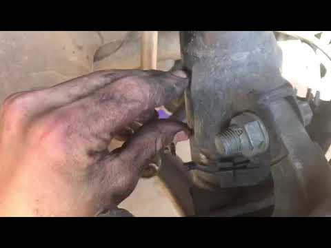 2008 Mercedes C300 (w204) Front Strut Removal