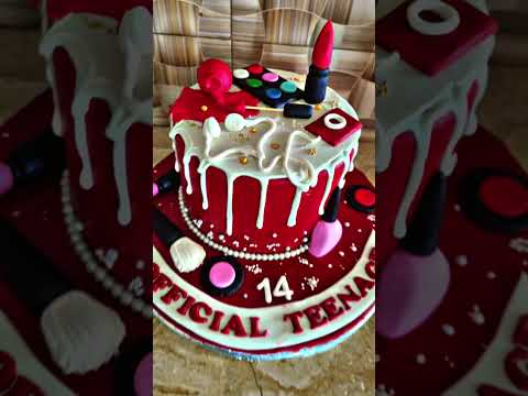 Customize cakes | Celebrate events with Wonder Cakes | Made by Nosheen Nawaz #viralvideo