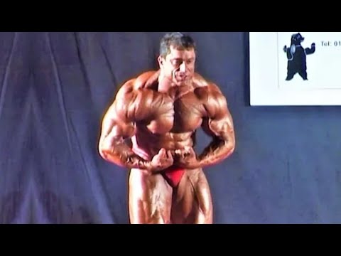 Costantino Galeazzo (ITA), NABBA Universe 2002 - Amateurs Overall Winner
