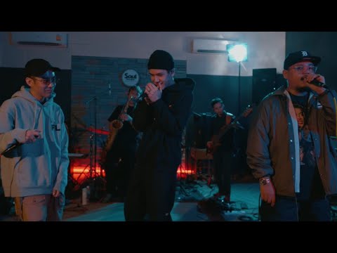 STUCK - ZIGGARICE FEAT. MEYOU [LIVE PERFORMANCE]