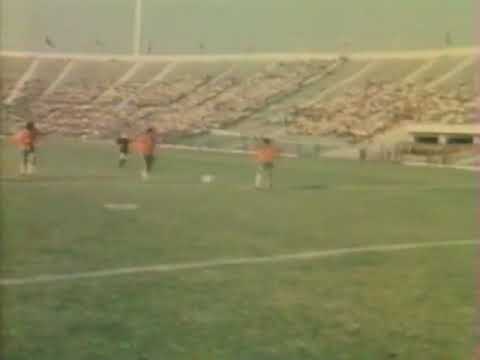 L'URSS refuse de jouer un match de qualification pour le Mondial 1974 dans le stade du Chili