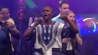 Download lagu Avuleka Amazulu - The Music Co. mp3