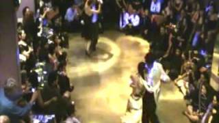 Federico Naveira, Ines Muzzopappa, Fernando Sanchez y Ariadna Naveira Bailan en Porteño y Bailarín