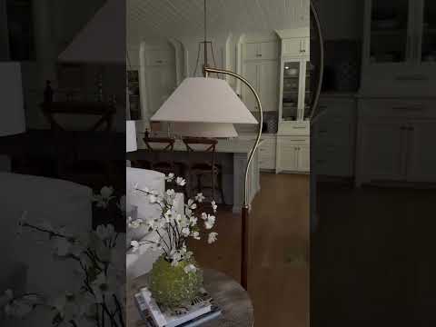 Hands Garner Floor Lamp — creator reel