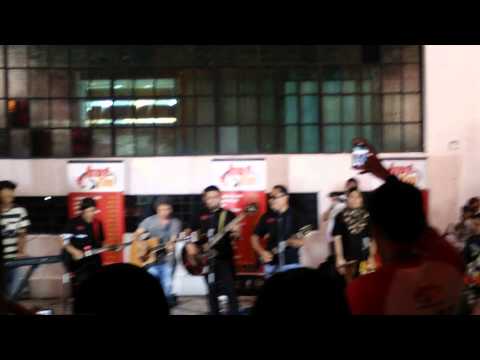 Caliph Buskers - Andai ku bercinta lagi