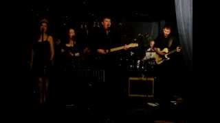 &#39;JUSTIFIED&#39; perform &#39;I&#39;ve Just Seen A Face&#39;