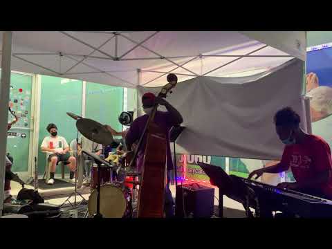 Twelve’s It - Ellis Marsalis