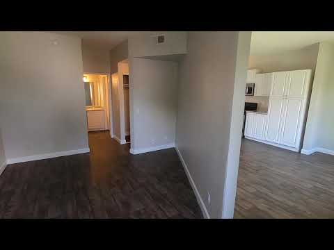 PL8877 - Modern Canoga Park 1 Bed Apartment For Rent!