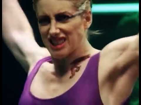 Female Muscle Clips 106 - Pushed To The Limit