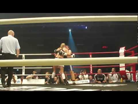 Klara Svensson vs Lihet R10.M4H01133