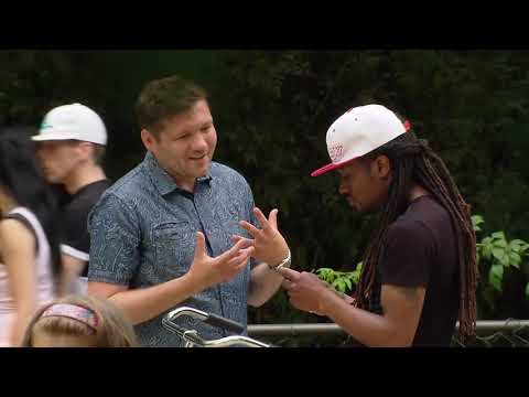 Klaas heeft een genant geheim. Foute Vrienden