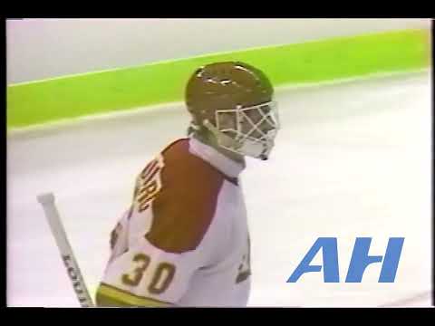 NHL Apr. 10, 1979 Phil Russell,ATL v Pat Boutette,TOR Toronto Maple Leafs Atlanta Flames