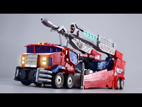 TR-02 Commander of Stars Cybertron SIEGE Optimus Prime Galaxy Convoy comparing review.