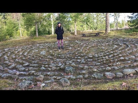 Ancient Megalithic Cist, Burial Mounds & Enigmatic Labyrinth in Sweden 🇸🇪
