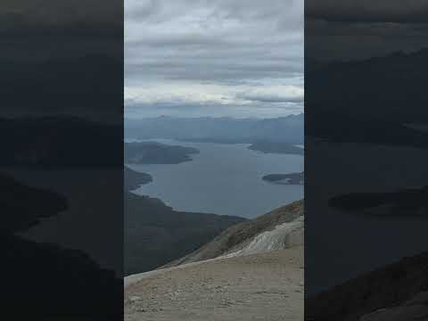 Villa La Angostura y lago Nahuel Huapi desde el cerro O'Connor, Neuquén, Patagonia, Argentina