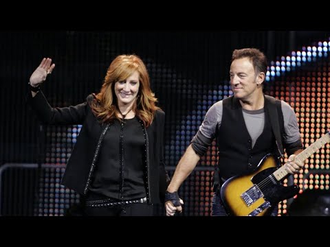 Bruce Springsteen’s Epic Giants Stadium Farewell: The Last Dance!