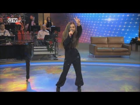 Krisia Todorova: Singing "Vitamin"