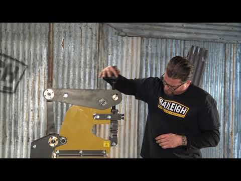 Baileigh Industrial MSS-14F Foot Operated Shrinker Stretcher