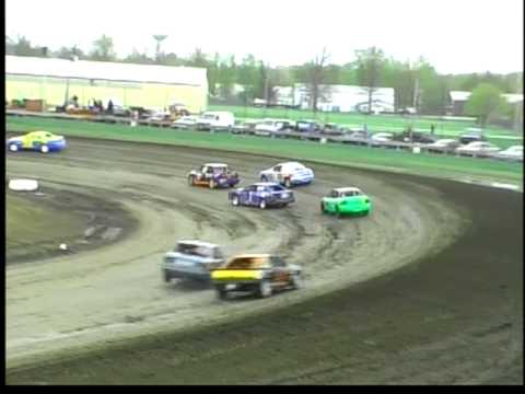 Farmer city hornet heat #1 4-17-11