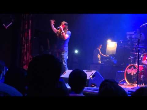 Josh Heinrichs ONE LOVE feat Skillinjah