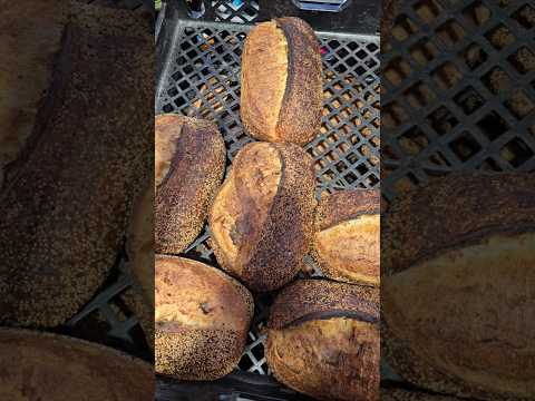 Live Tasting of Crave Sourdough at Gourmet Glatt South!