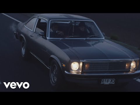 Young Cister, Polimá Westcoast - SIN TI (Official Video)