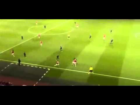 Mesut Ozil's first goal for Arsenal - 01/10/2013